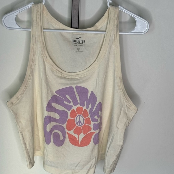 Hollister Cream Tank Top with Purple Graphic Crop - Picture 3 of 6